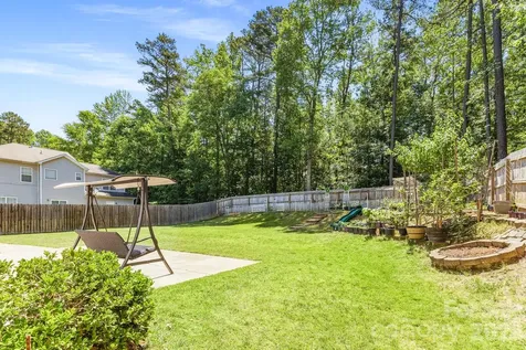 4816 Delprado Circle Charlotte NC 28216