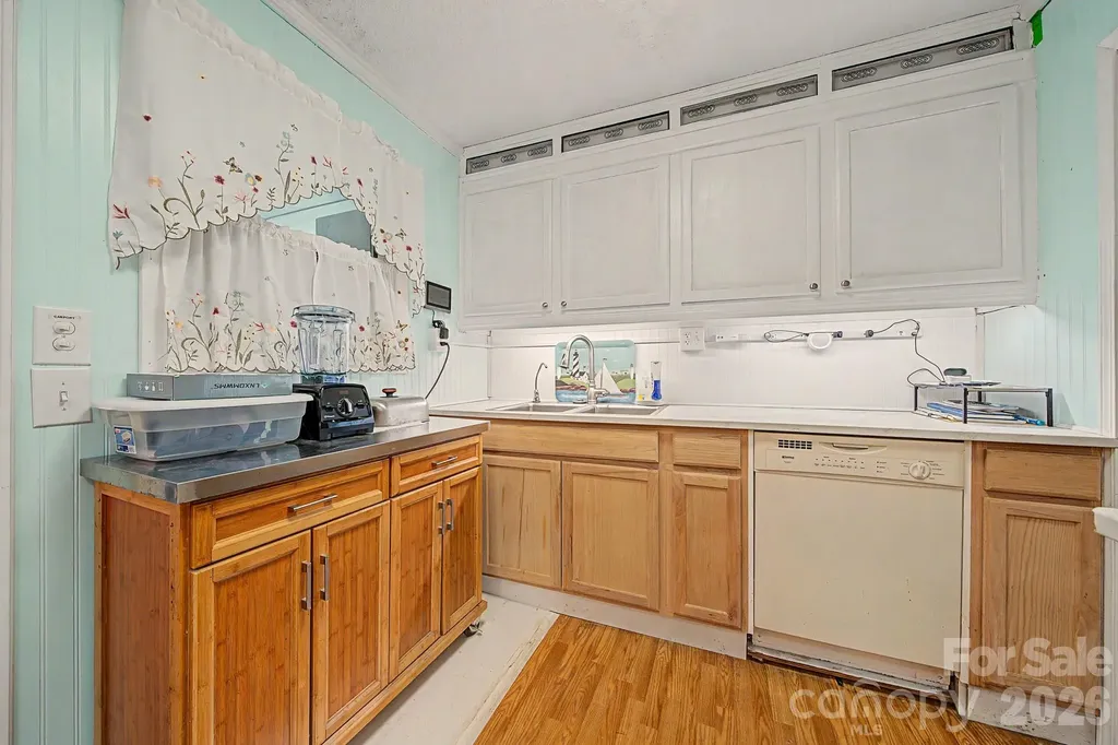 101 Charles Street Cherryville NC 28021