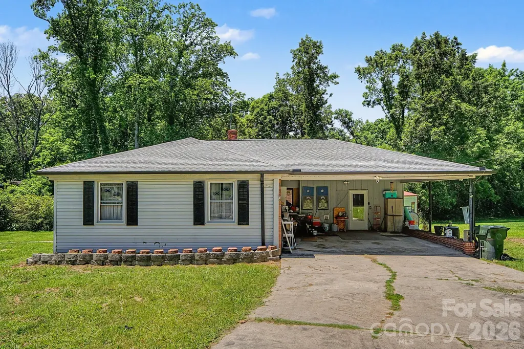 101 Charles Street Cherryville NC 28021