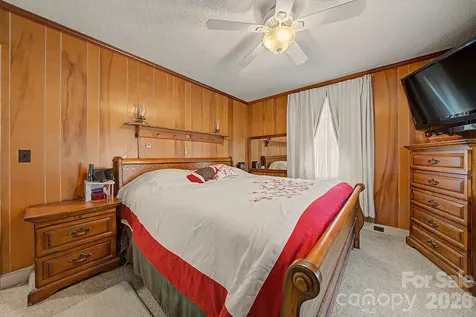 101 Charles Street Cherryville NC 28021