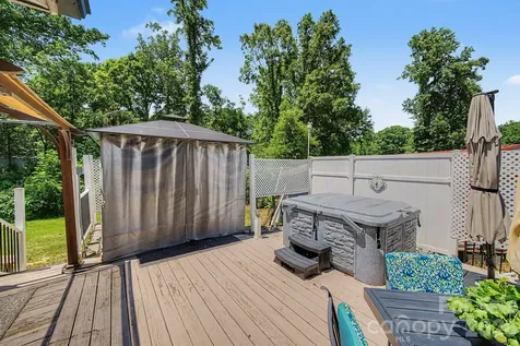 101 Charles Street Cherryville NC 28021