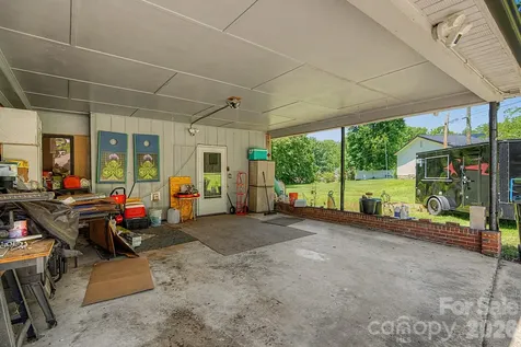 101 Charles Street Cherryville NC 28021