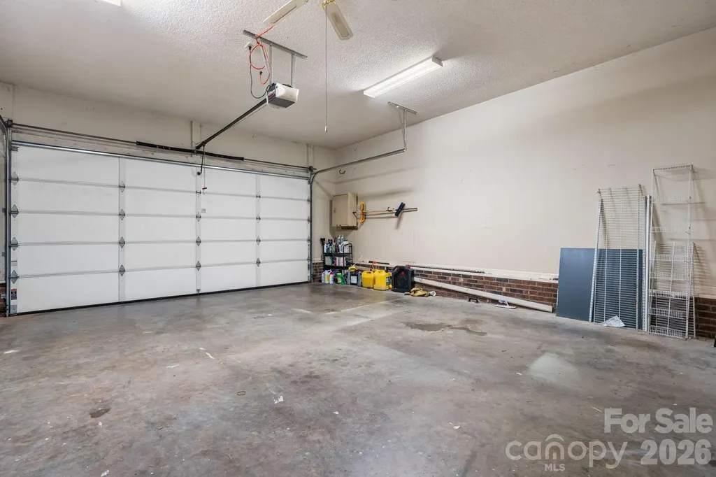 5068 Tonys Way Vale NC 28168
