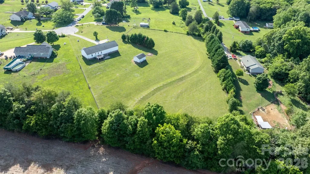 5068 Tonys Way Vale NC 28168