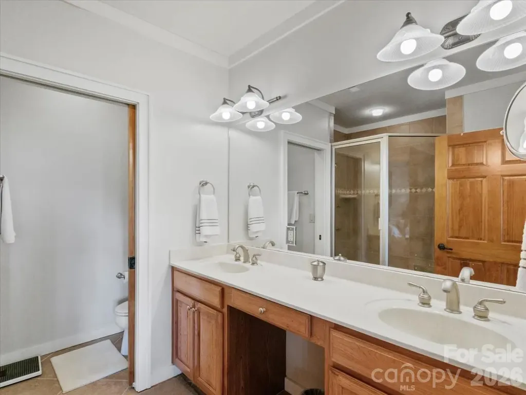 45 Creekside Way Burnsville NC 28714