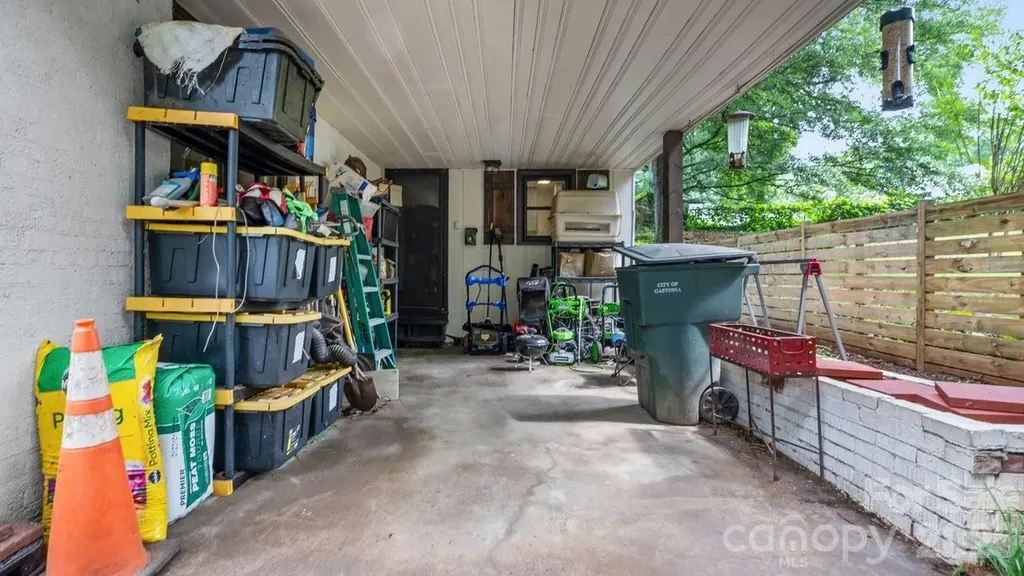 608 W 4th Avenue Gastonia NC 28052