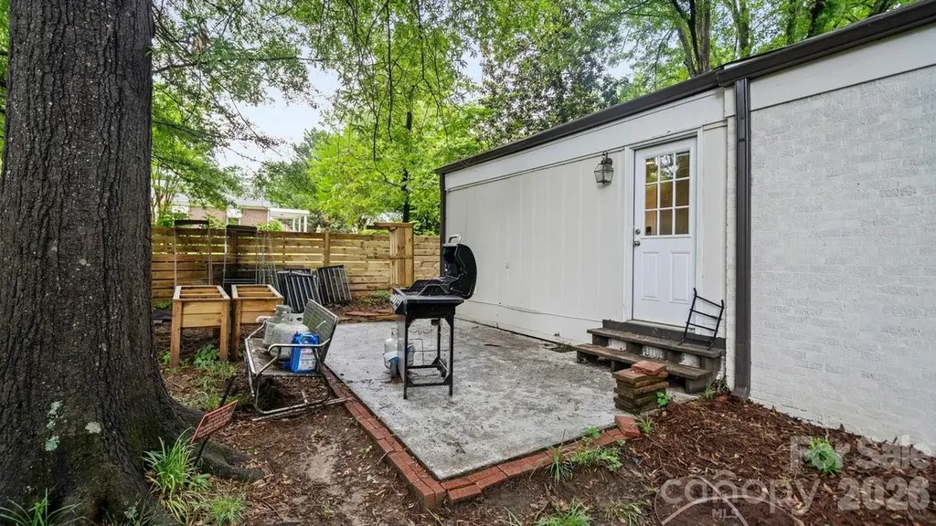 608 W 4th Avenue Gastonia NC 28052