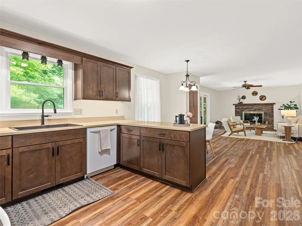 25 Blueberry Lane Fairview NC 28730