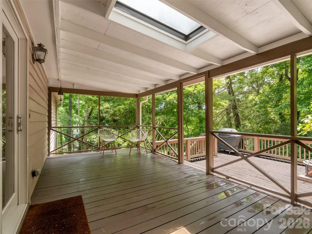 25 Blueberry Lane Fairview NC 28730