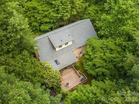25 Blueberry Lane Fairview NC 28730
