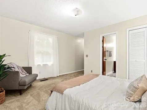 25 Blueberry Lane Fairview NC 28730