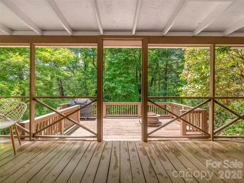 25 Blueberry Lane Fairview NC 28730