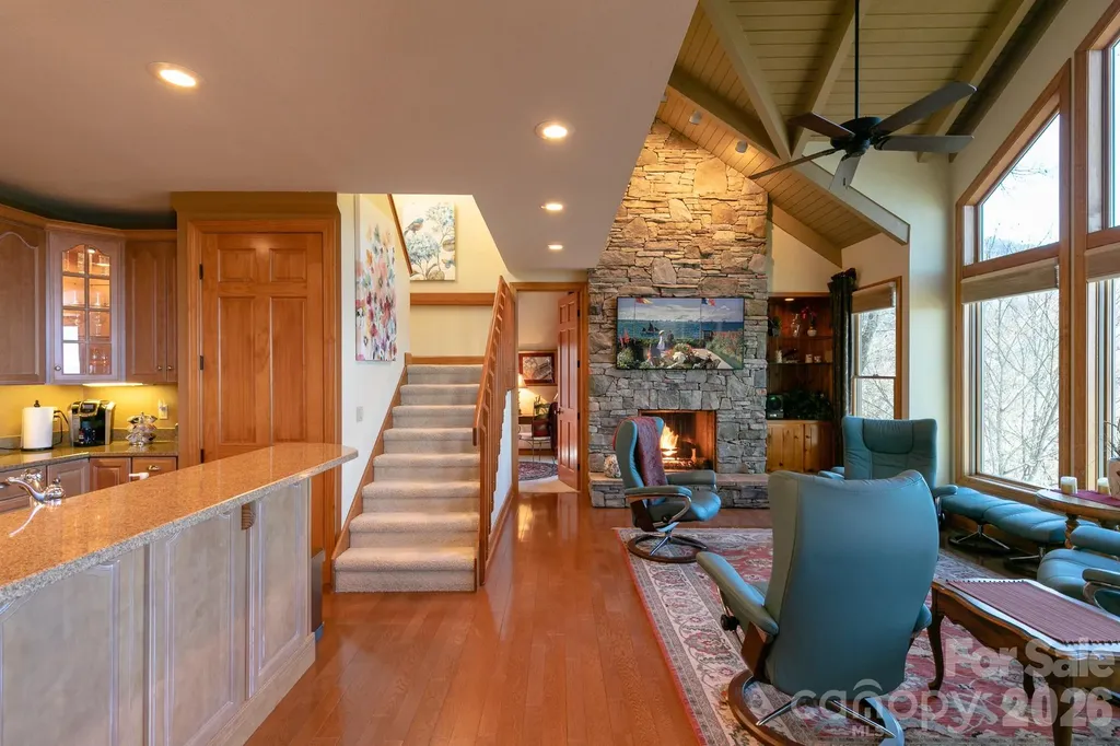 755 Andrew Banks Road Burnsville NC 28714