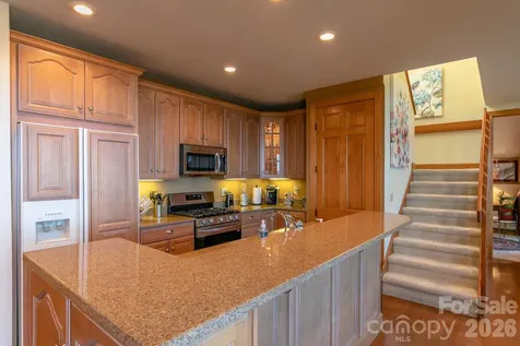 755 Andrew Banks Road Burnsville NC 28714