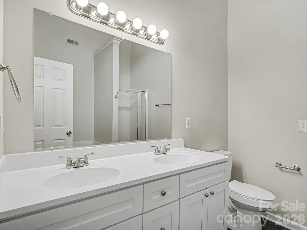 510 Ruxton Court Charlotte NC 28214