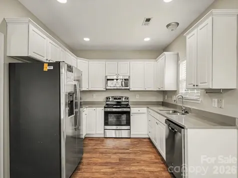 510 Ruxton Court Charlotte NC 28214