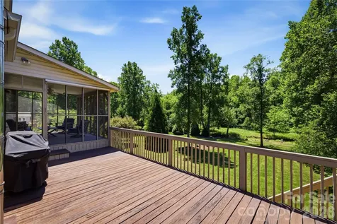 204 Constitution Drive Morganton NC 28655