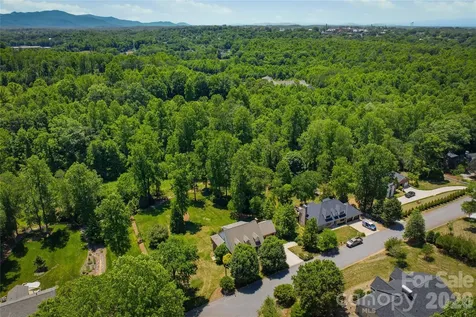 204 Constitution Drive Morganton NC 28655