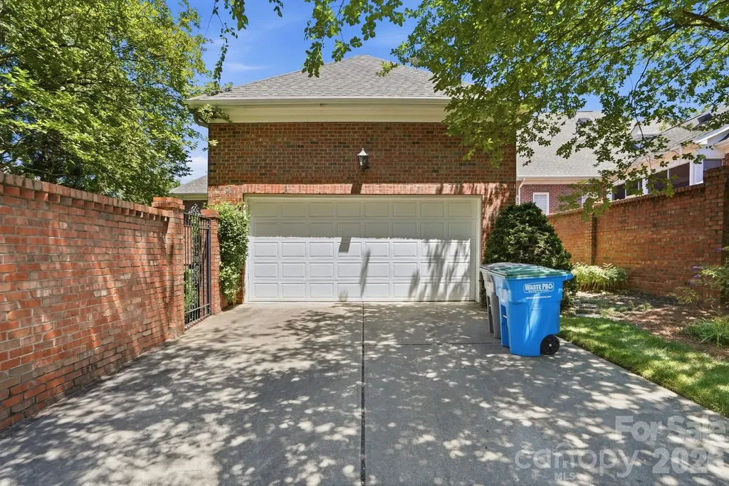 212 Hawthorne Park Avenue Belmont NC 28012