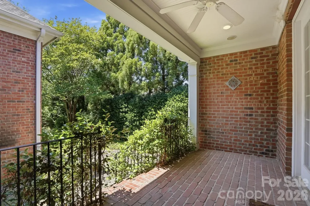 212 Hawthorne Park Avenue Belmont NC 28012