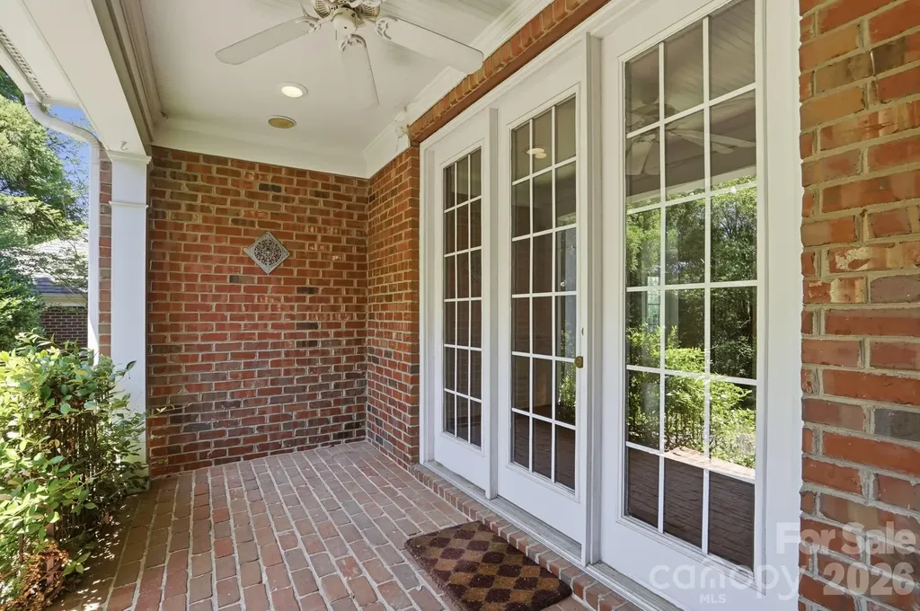 212 Hawthorne Park Avenue Belmont NC 28012