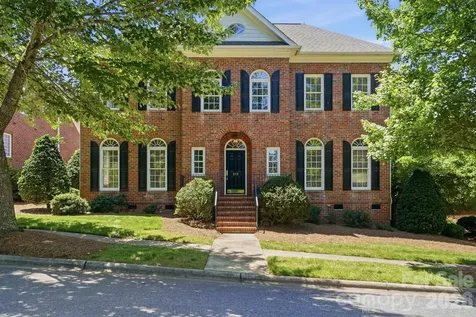 212 Hawthorne Park Avenue Belmont NC 28012