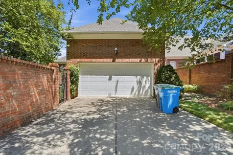 212 Hawthorne Park Avenue Belmont NC 28012