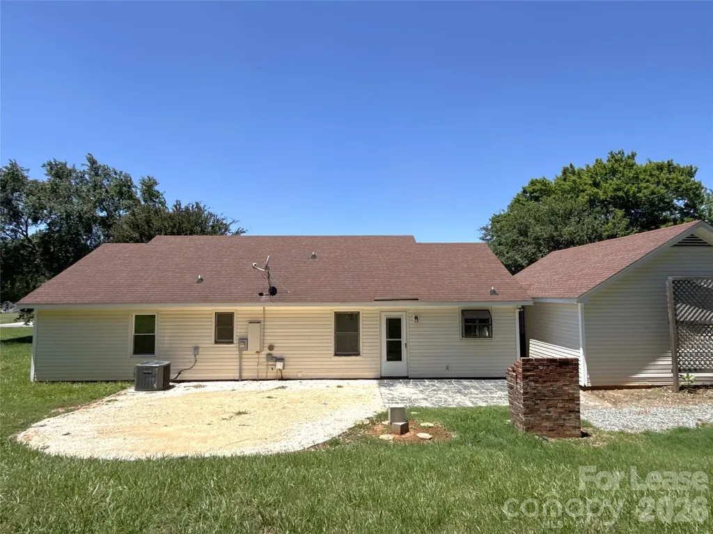 3211 Karen Lane Monroe NC 28110