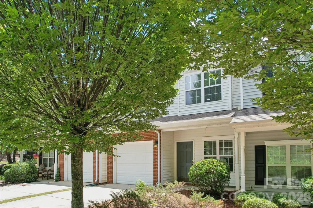15409 Tully House Court Charlotte NC 28277