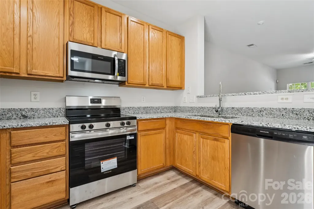 15409 Tully House Court Charlotte NC 28277