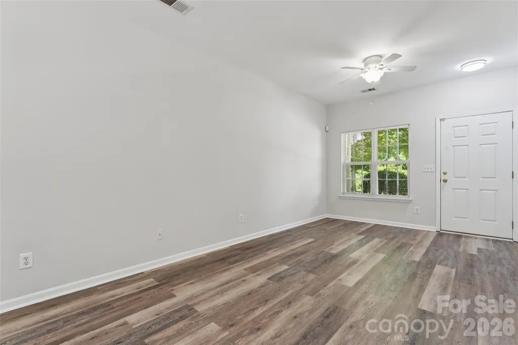 15409 Tully House Court Charlotte NC 28277