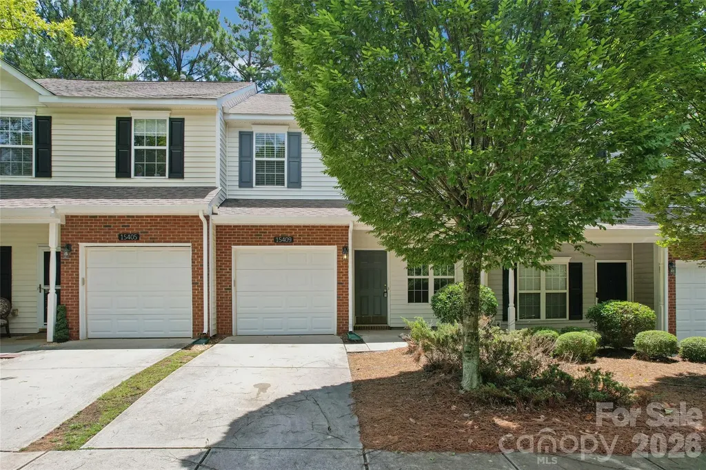 15409 Tully House Court Charlotte NC 28277