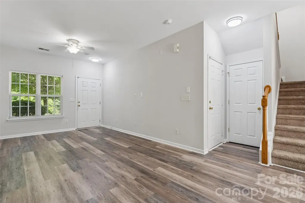 15409 Tully House Court Charlotte NC 28277