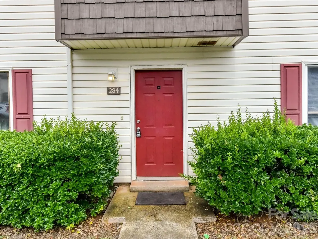 7924 Shady Oak Trail Charlotte NC 28210
