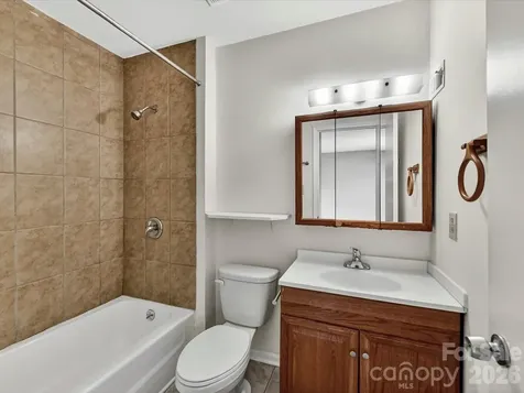 7924 Shady Oak Trail Charlotte NC 28210