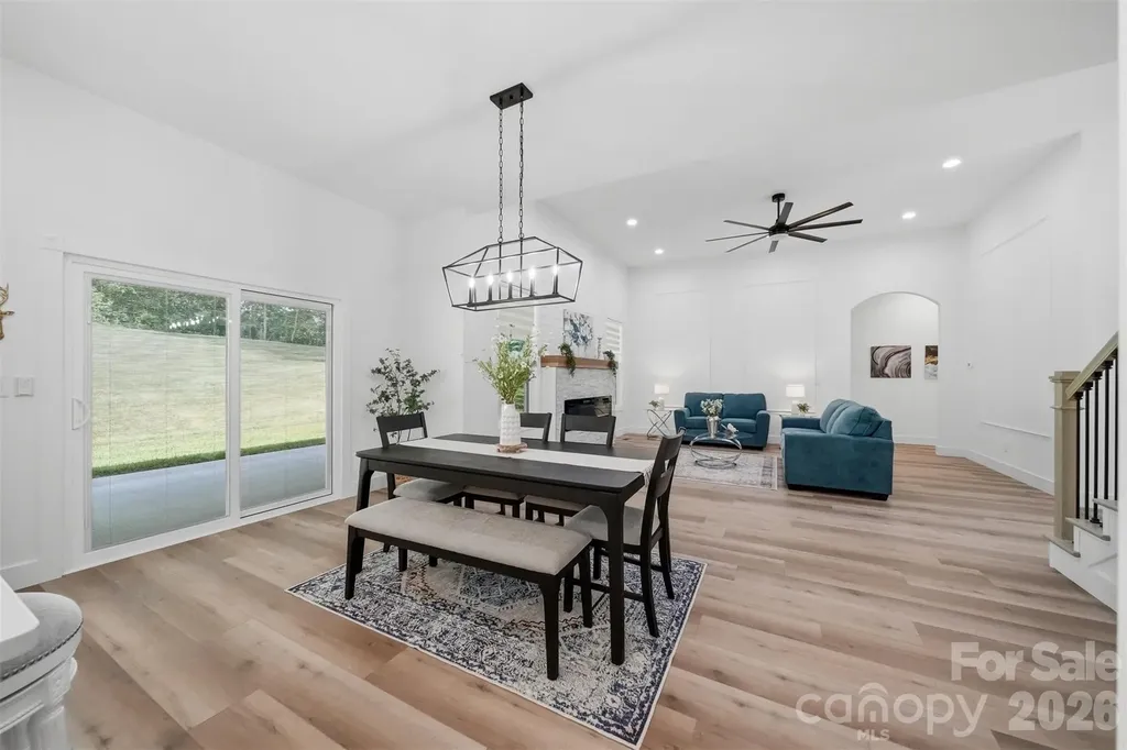 3802 Lyle Creek Avenue NE Conover NC 28613