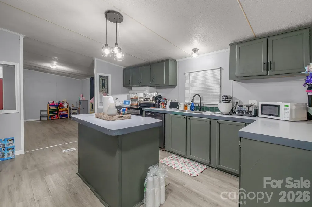 1046 Mckinney Lane Lancaster SC 29720