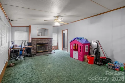 1046 Mckinney Lane Lancaster SC 29720