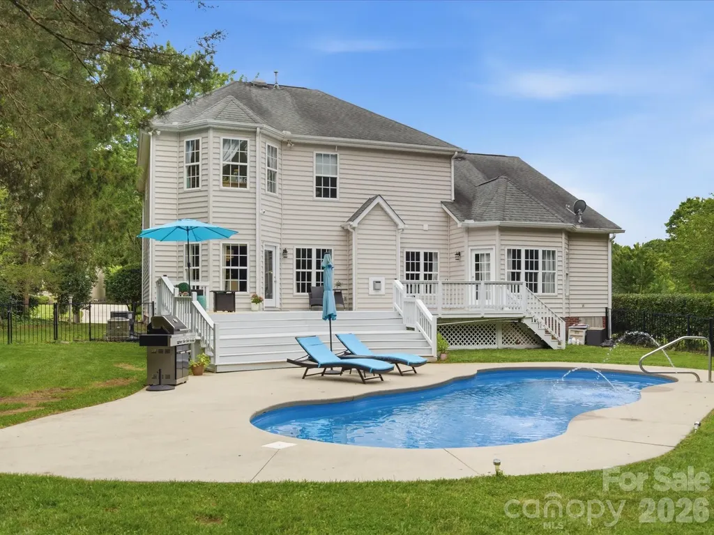 8603 Tintinhull Lane Waxhaw NC 28173