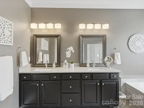 8603 Tintinhull Lane Waxhaw NC 28173