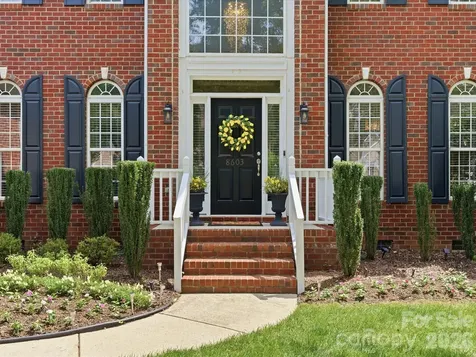 8603 Tintinhull Lane Waxhaw NC 28173