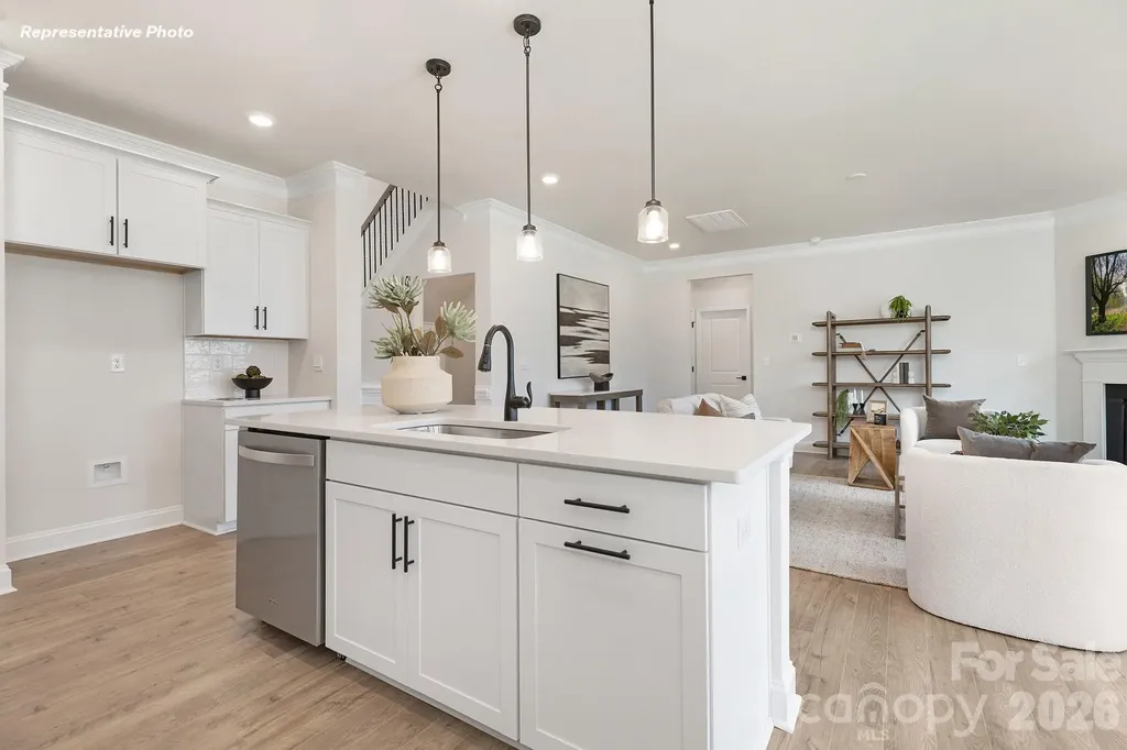2852 Atwater Pond Circle Denver NC 28037