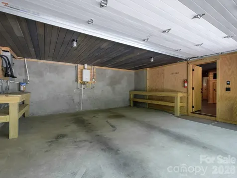 212 SE Shore Drive Lake Toxaway NC 28747