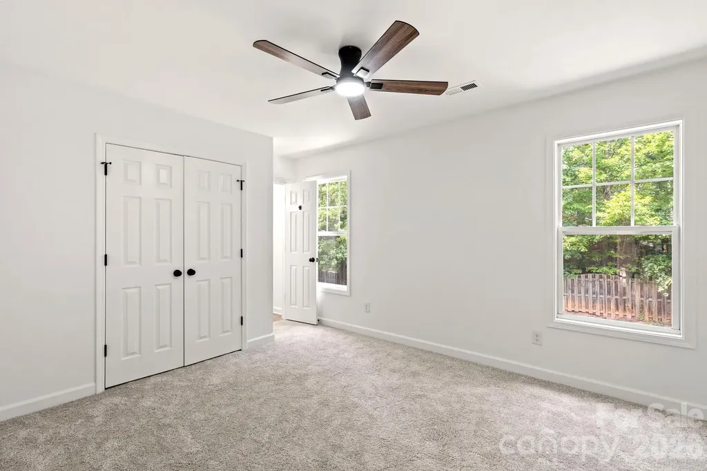 5536 Franklin Springs Circle Charlotte NC 28217