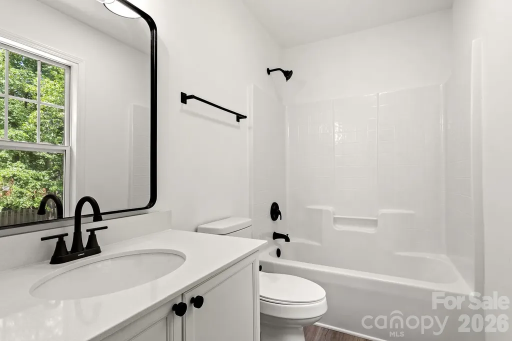 5536 Franklin Springs Circle Charlotte NC 28217