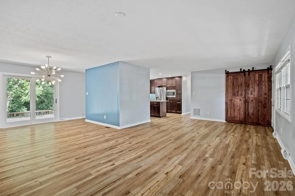 39 Grandview Road Asheville NC 28806