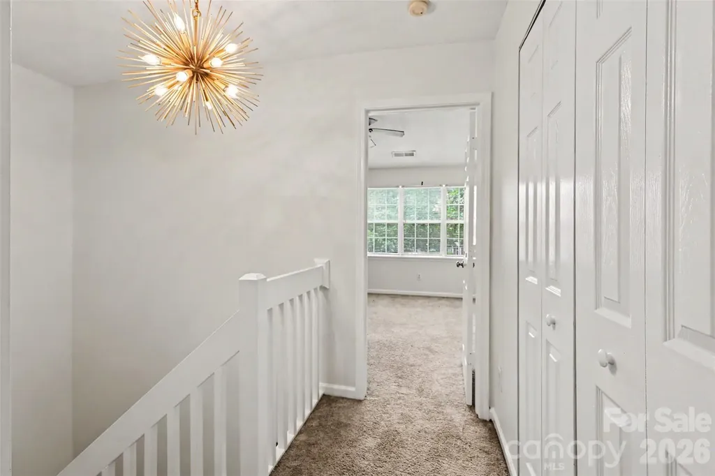 5833 Cougar Lane Charlotte NC 28269