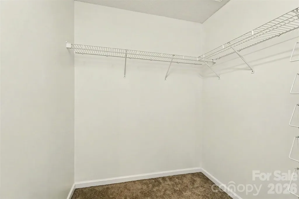 5833 Cougar Lane Charlotte NC 28269