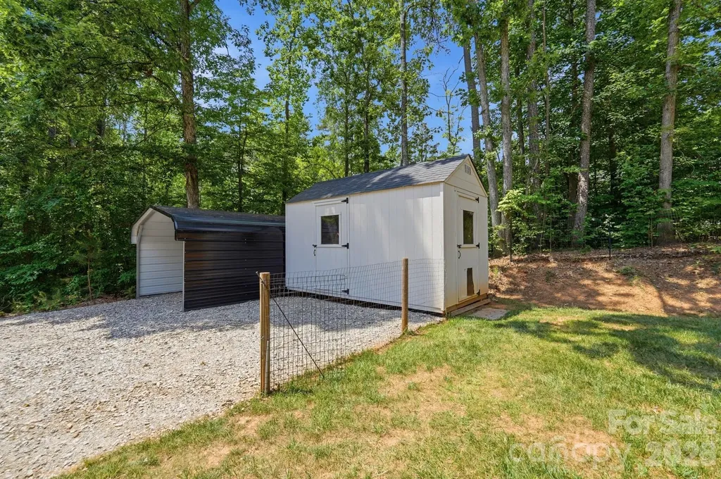 3673 Dockside Lane Sherrills Ford NC 28673