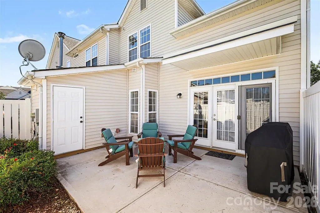 6219 Tyrel Lane Harrisburg NC 28075